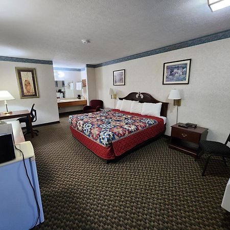 Americas Inn Bardstown Kültér fotó