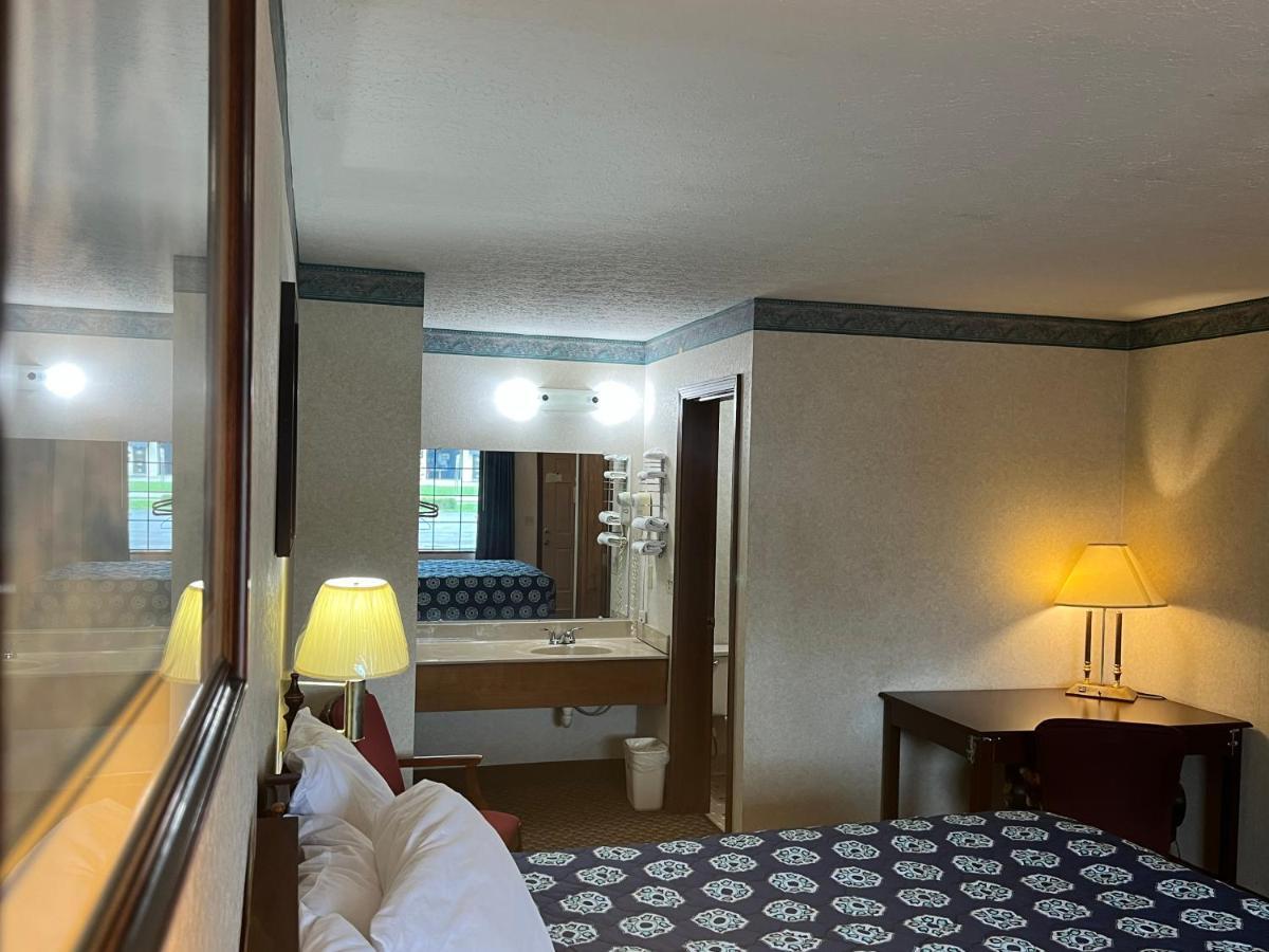 Americas Inn Bardstown Kültér fotó