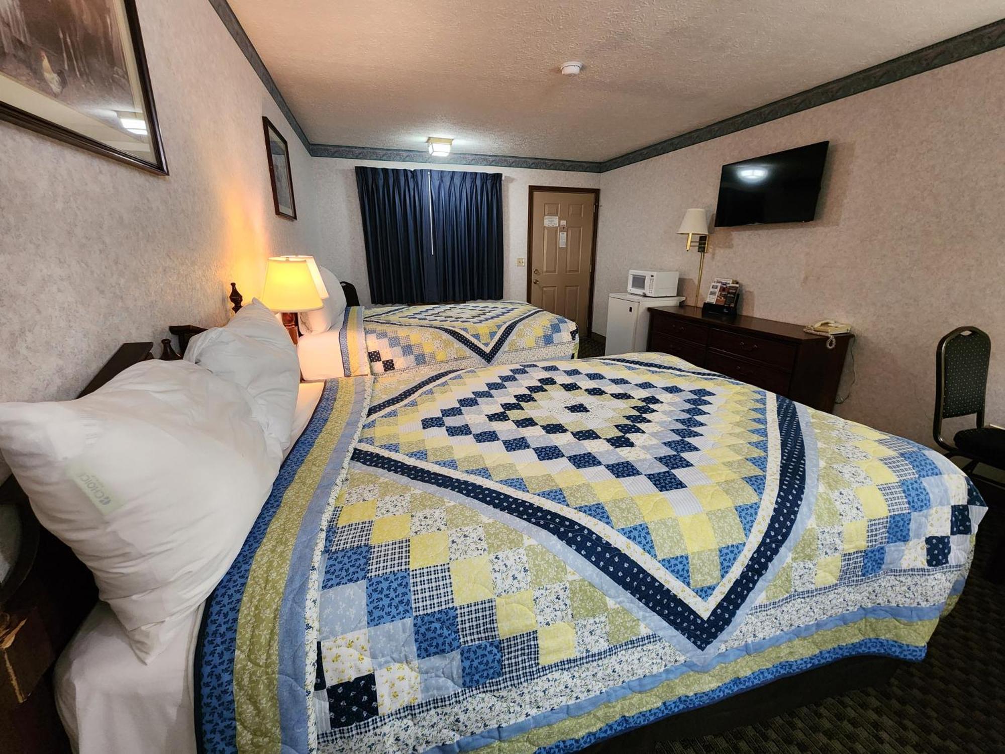 Americas Inn Bardstown Kültér fotó