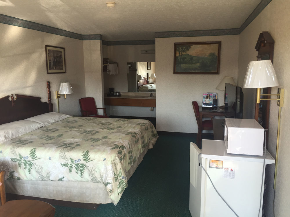 Americas Inn Bardstown Kültér fotó