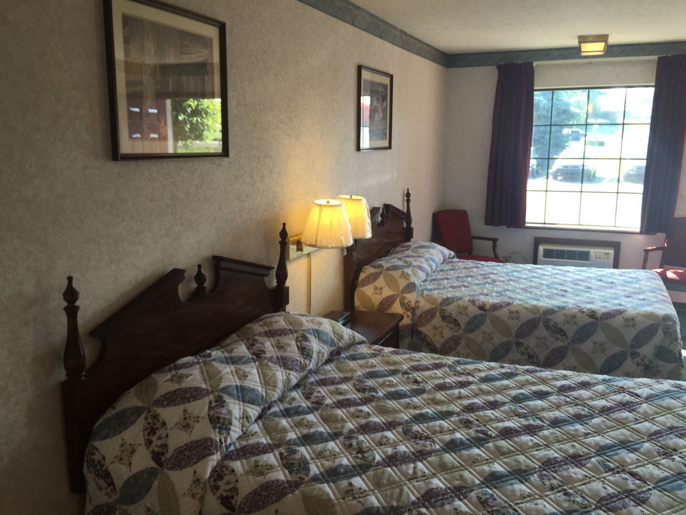 Americas Inn Bardstown Kültér fotó